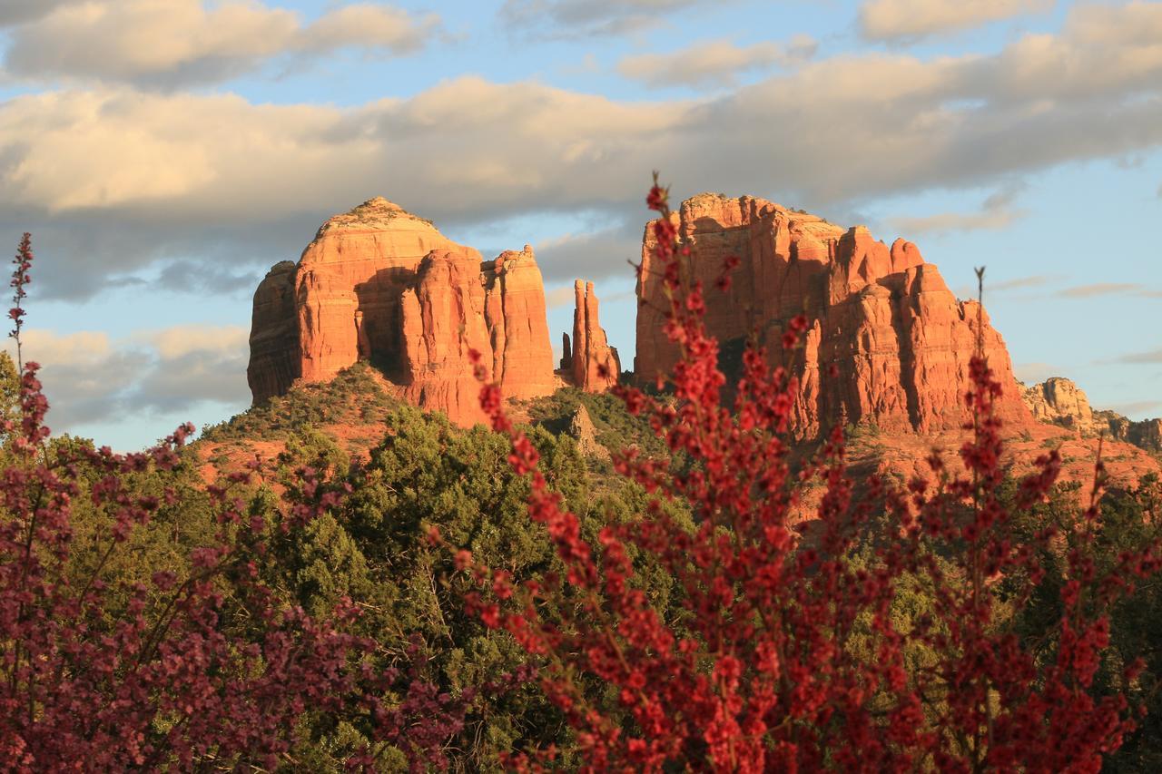 Sedona Cathedral Hideaway B&B And Casita Exterior photo