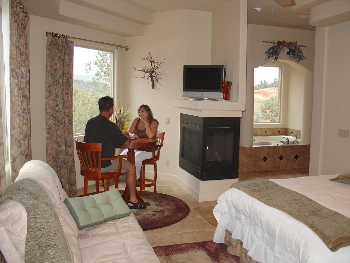 Sedona Cathedral Hideaway B&B And Casita Exterior photo
